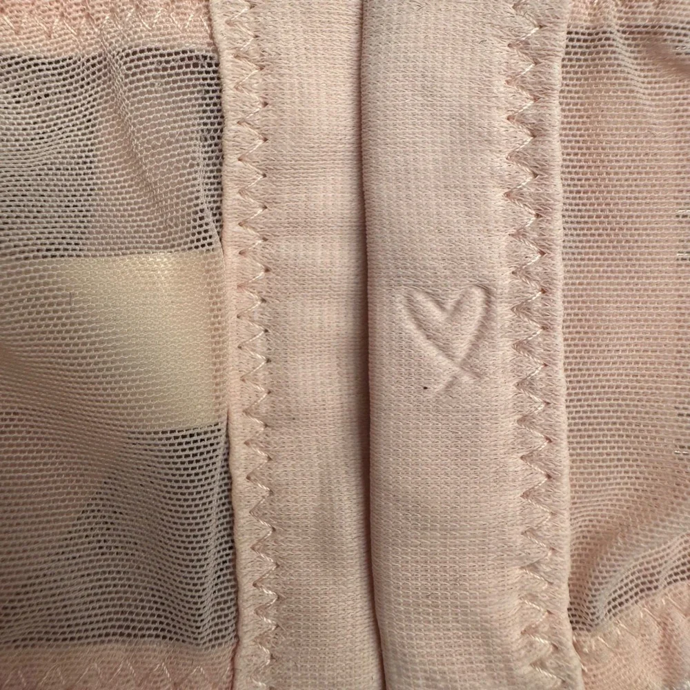 Victorias Secret‎ Pink Lace Demi Bra Push Up Non Padded 32D